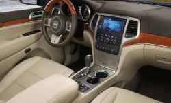 2012 Jeep Grand Cherokee interior