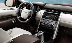 2017 Land Rover Discovery interior