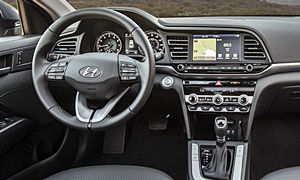 Hyundai Models at TrueDelta: 2020 Hyundai Elantra interior