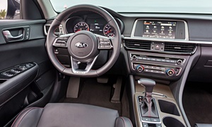 Kia Models at TrueDelta: 2020 Kia Optima interior