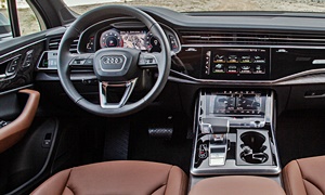 Audi Models at TrueDelta: 2023 Audi Q7 interior
