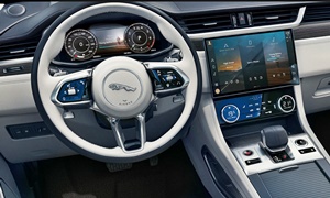 Jaguar Models at TrueDelta: 2023 Jaguar F-Pace interior