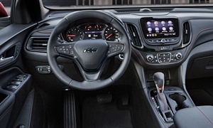 Chevrolet Models at TrueDelta: 2024 Chevrolet Equinox interior