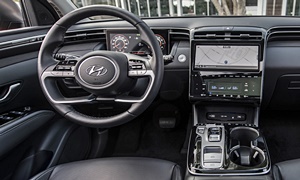 Hyundai Models at TrueDelta: 2025 Hyundai Tucson interior