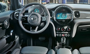 Hatch Models at TrueDelta: 2023 Mini Hardtop interior