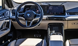 BMW Models at TrueDelta: 2024 BMW X1 interior