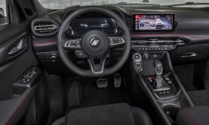 Dodge Models at TrueDelta: 2024 Dodge Hornet interior