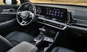 Kia Models at TrueDelta: 2024 Kia Sportage interior