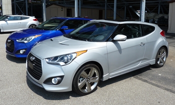 Hyundai Veloster Turbo front quarter view