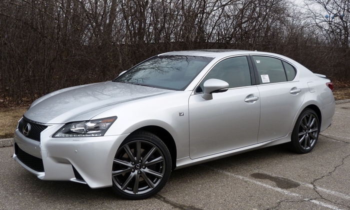 Lexus GS 350 F Sport front quarter view