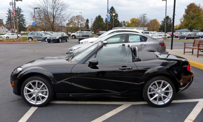 MX-5 Miata Reviews: 2012 Mazda MX-5 Miata Touring side
