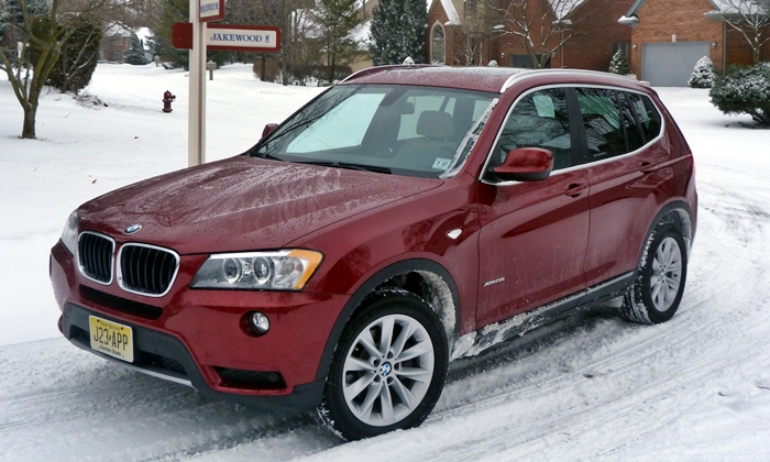 2013 BMW X3 xDrive28i front quarter