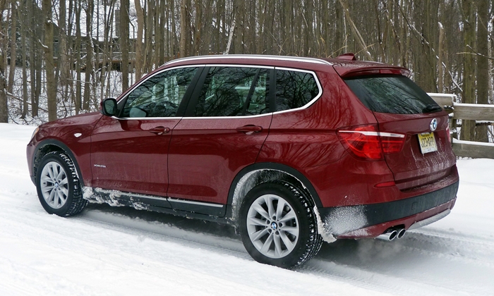 X3 Reviews: 2013 BMW X3 xDrive28i rear quarter
