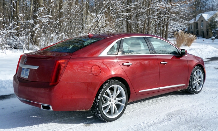 XTS Reviews: 2013 Cadillac XTS rear quarter view