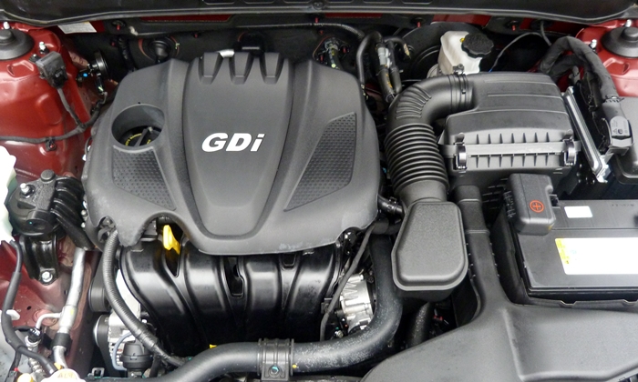 Sonata Reviews: 2013 Hyundai Sonata SE engine