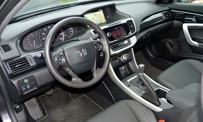 Honda Accord Photos: 2013 Honda Accord Coupe V6 interior