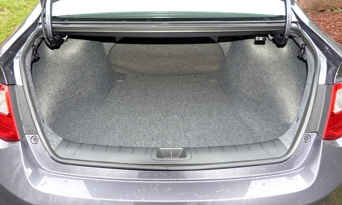 Accord Reviews: 2013 Honda Accord Coupe V6 trunk