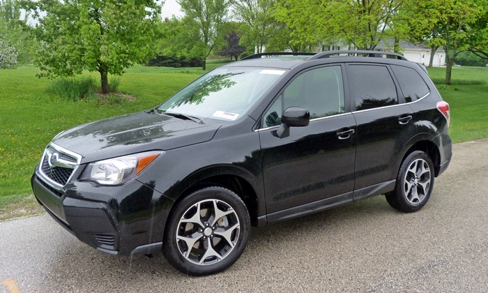 2014 Subaru Forester XT front quarter view