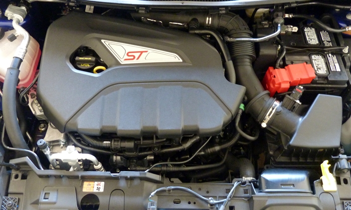 Fiesta Reviews: 2014 Ford Fiesta ST engine