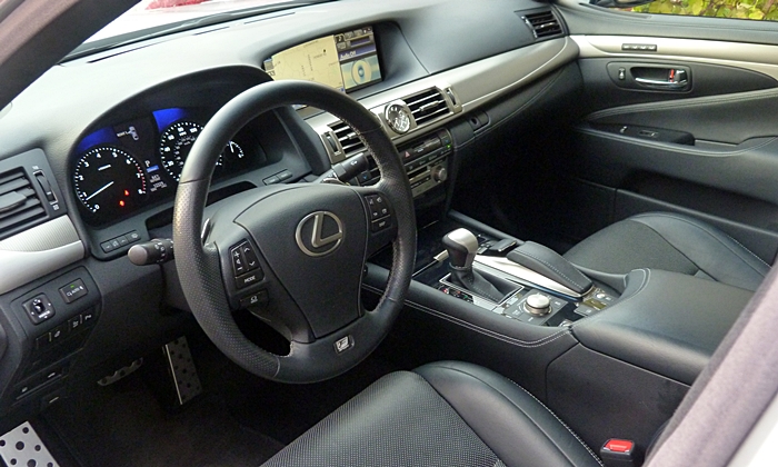 Hyundai Equus Photos: Lexus LS 460 F Sport interior