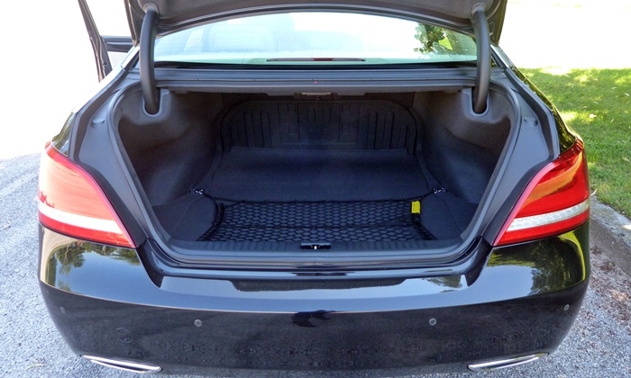 Equus Reviews: 2014 Hyundai Equus trunk