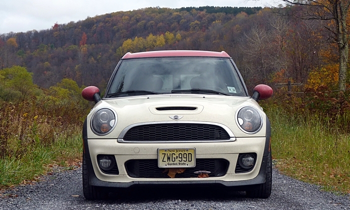 Cooper Clubman Reviews: Mini JCW Clubman front view