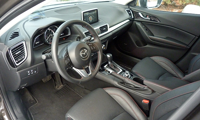 Mazda Mazda3 Photos: 2014 Mazda3 interior