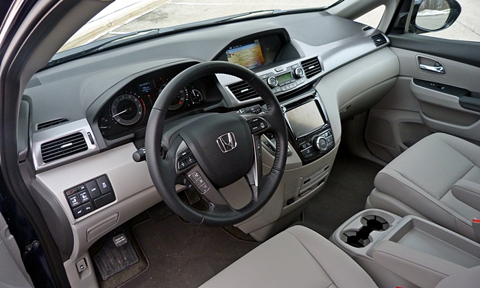 Odyssey Reviews: Honda Odyssey interior