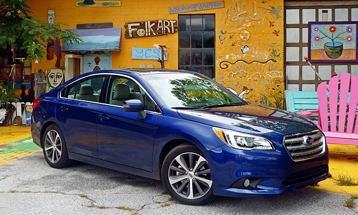 Legacy Reviews: Subaru Legacy 3.6R Limited front quarter view