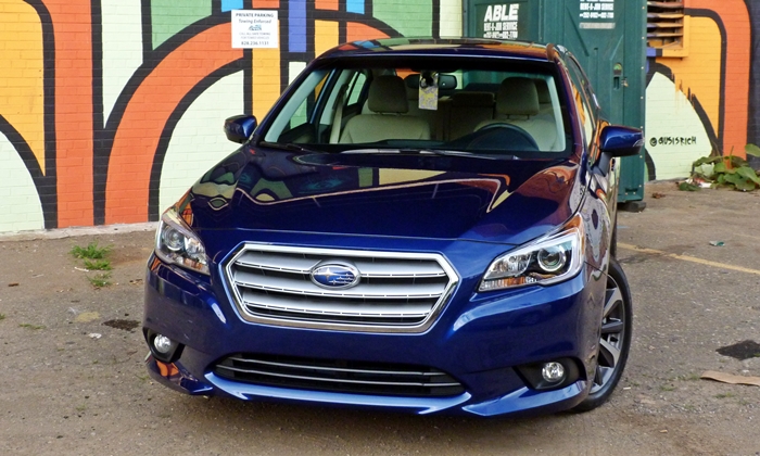 Legacy Reviews: Subaru Legacy 3.6R Limited front view
