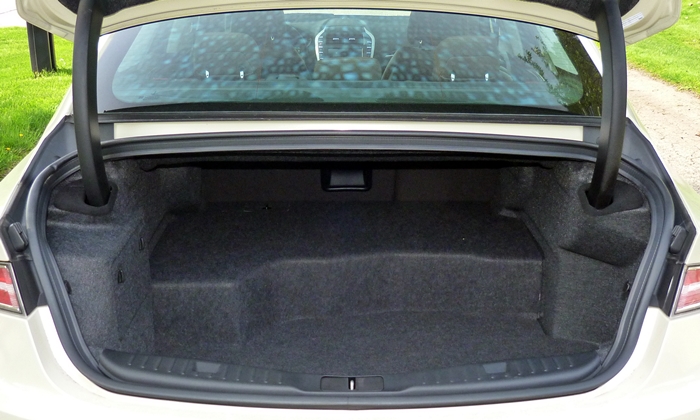 MKZ Reviews: Lincoln MKZ Hybrid trunk