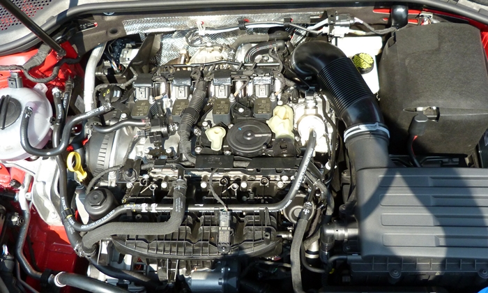 Volkswagen Golf / Rabbit / GTI Photos: Volkswagen GTI engine uncovered
