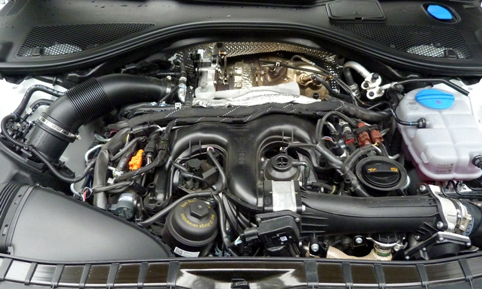 A7 / S7 Reviews: Audi A7 TDI engine uncovered