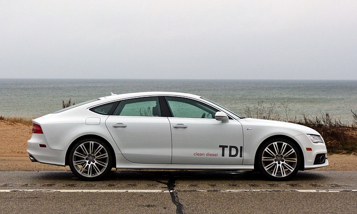 Audi A7 / S7 / RS7 Photos: Audi A7 TDI side view
