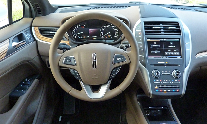 MKC Reviews: Lincoln MKC instrument panel