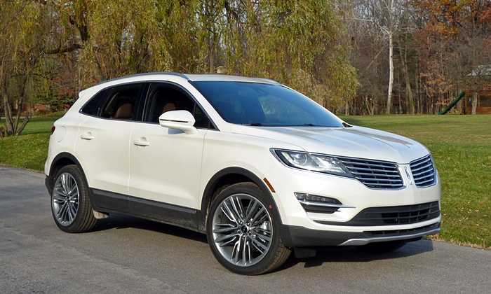 Lincoln MKC front quarter view