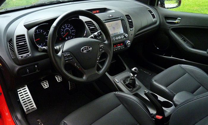 Forte Reviews: Kia Forte SX interior