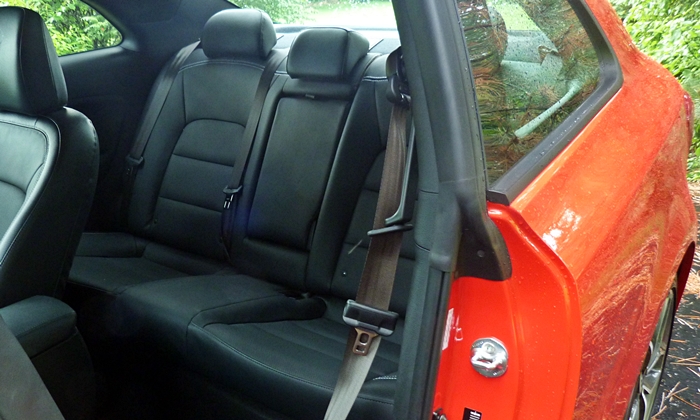 Forte Reviews: Kia Forte Koup rear seat