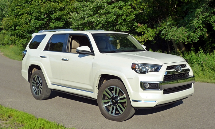 Toyota 4Runner Limited front quarter view