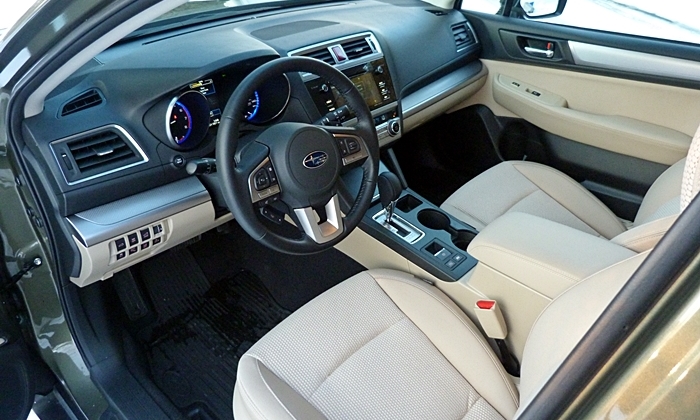 Outback Reviews: Subaru Outback 2.5i Premium interior