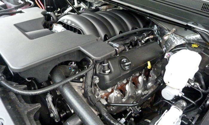 Tahoe / Suburban Reviews: Chevrolet Tahoe engine