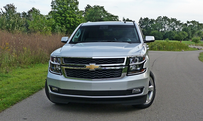 Tahoe / Suburban Reviews: Chevrolet Tahoe front view
