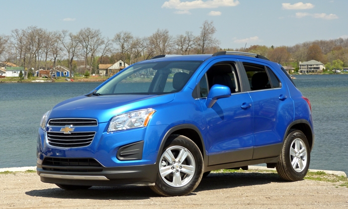 Chevrolet Trax front quarter view