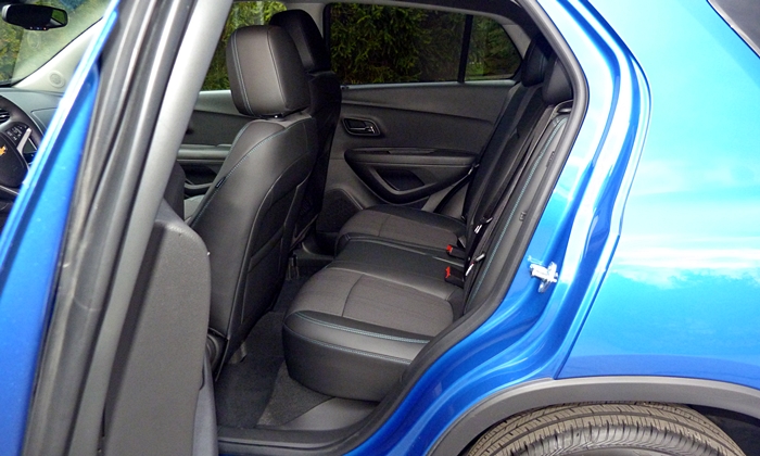 Chevrolet Trax Photos: Chevrolet Trax back seat