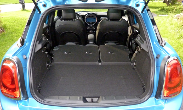 Hardtop Reviews: Mini Hardtop 4 Door cargo area seats folded