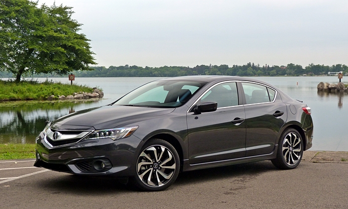 Acura ILX front quarter view