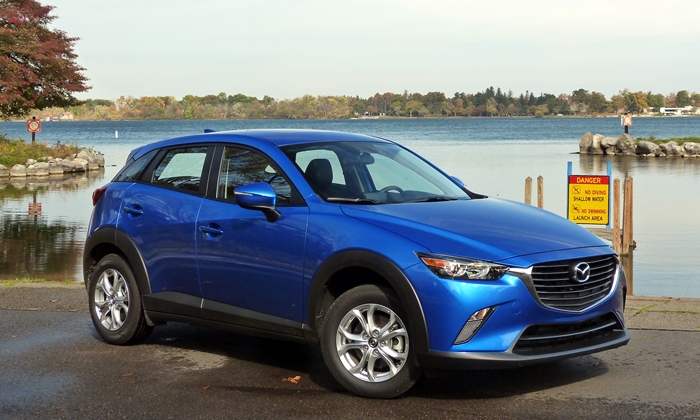 Mazda CX-3 front quarter view