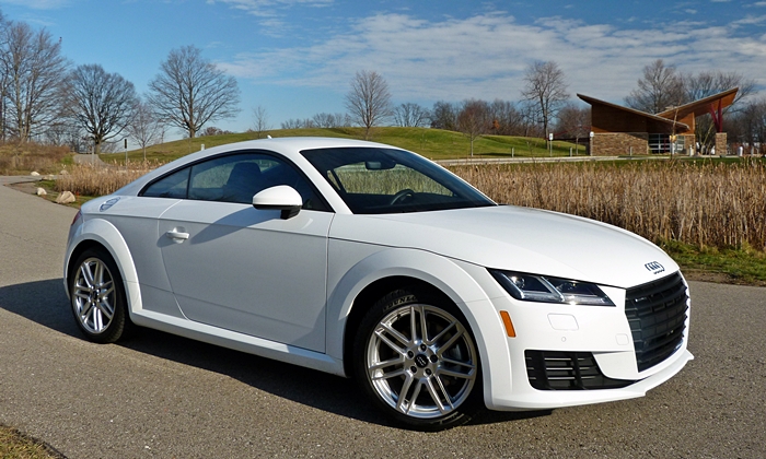 Audi TT front quarter view