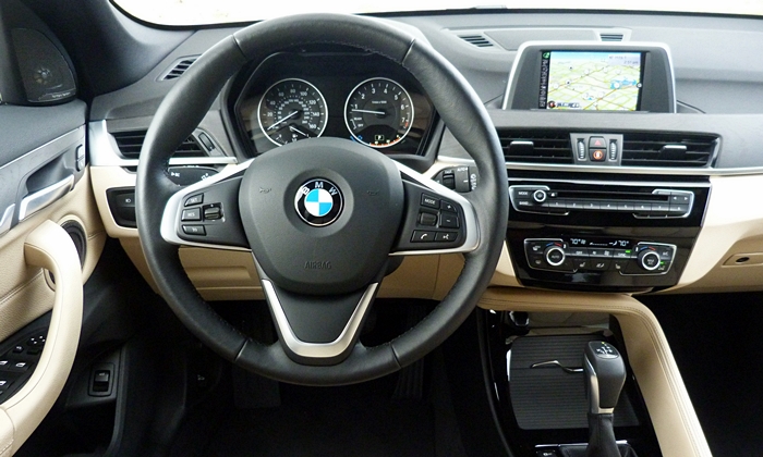 X1 Reviews: BMW X1 instrument panel