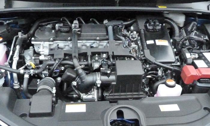 Prius Reviews: Toyota Prius engine uncovered